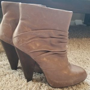 Fergie booties size 6.5